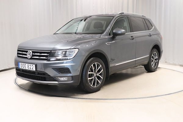 Volkswagen Tiguan Allspace 180hk AWD Aut 7-sits Drag Kamera Värmare - 2018