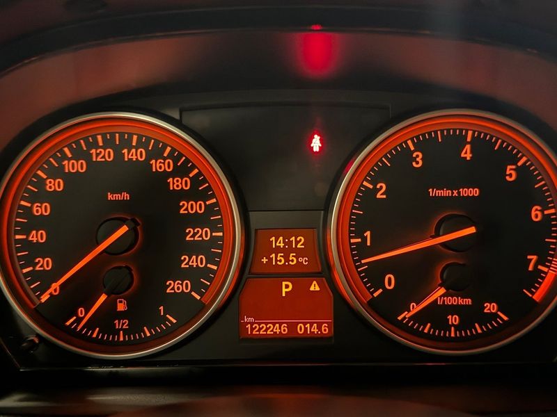 BMW 325 bild 14