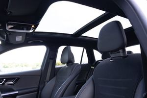 Mercedes GLC300 bild 12