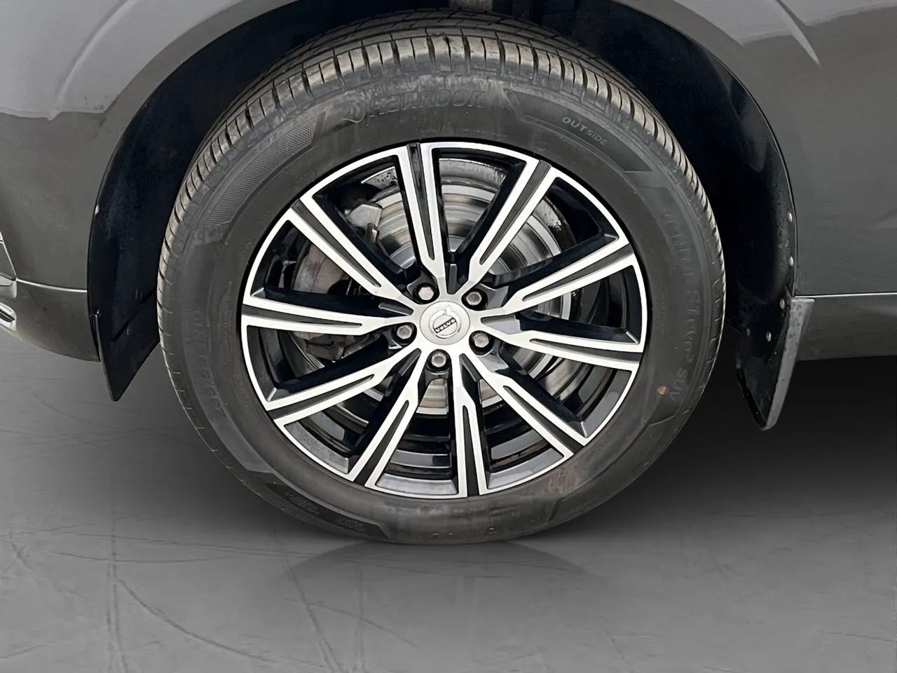 Vehicle image 33