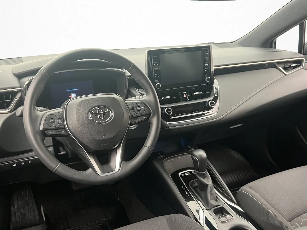Vehicle image 11