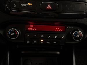 Kia Carens bild 23