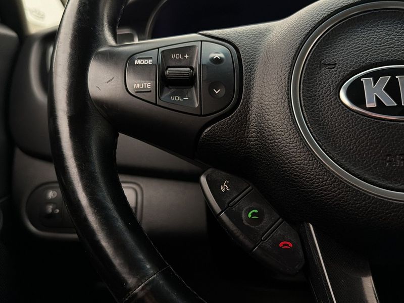 Kia Carens bild 19