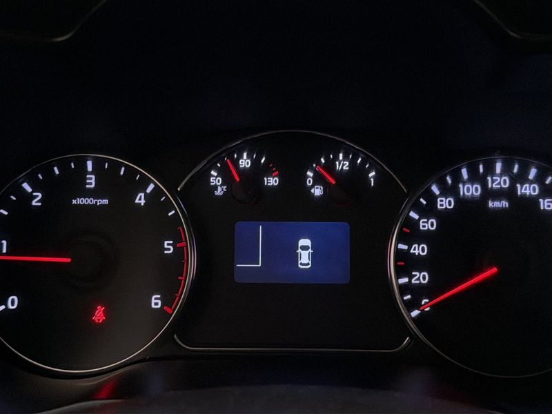 Kia Carens bild 22
