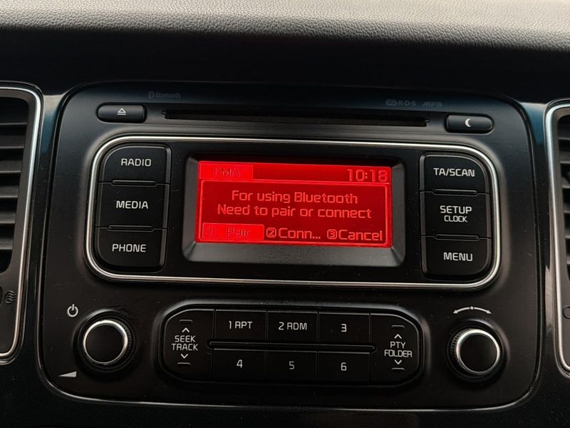 Kia Carens bild 21
