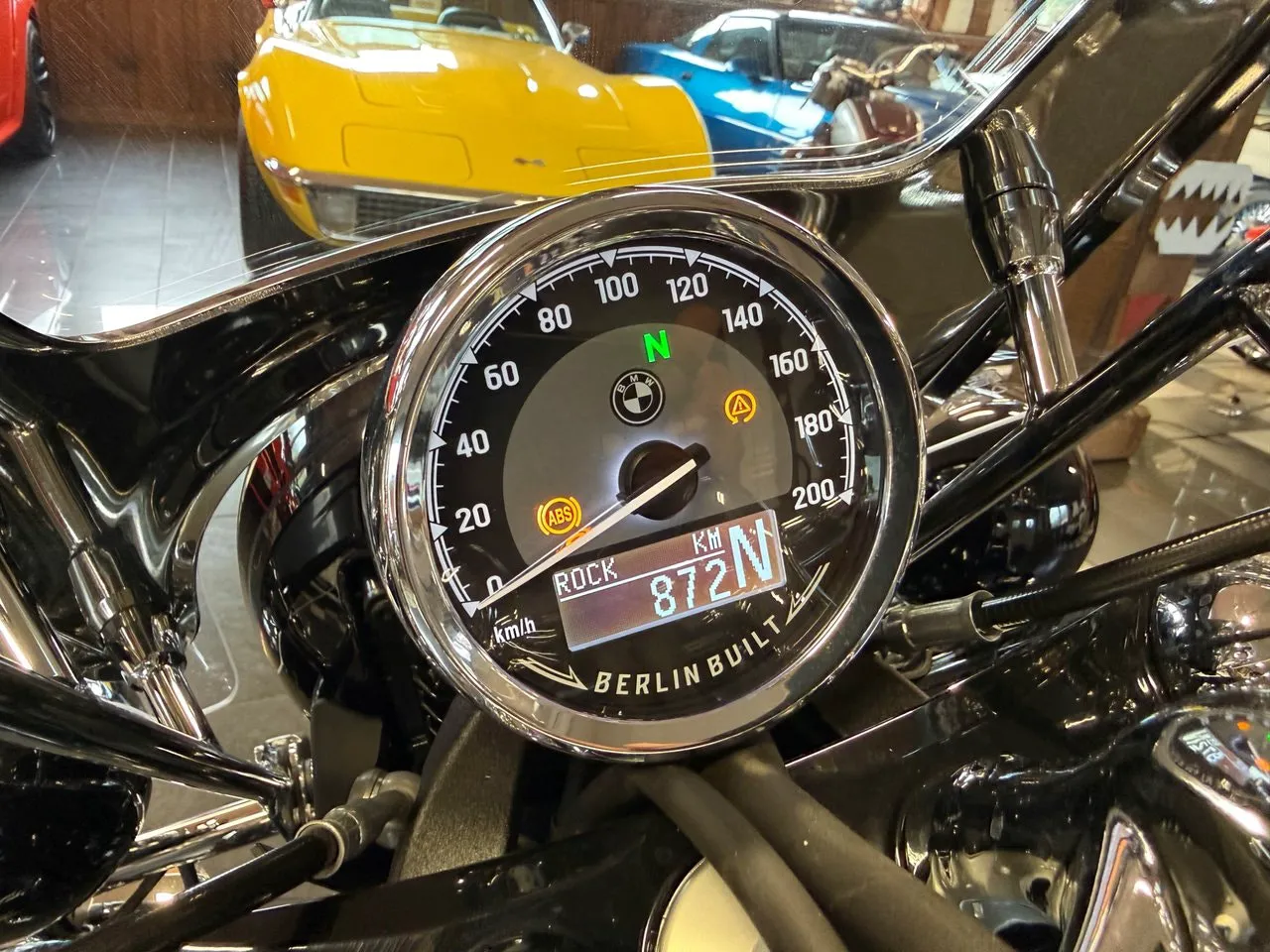 Vehicle image 20