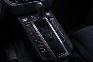 Porsche Macan bild 25