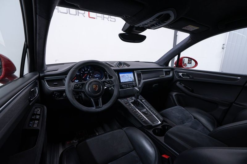 Porsche Macan bild 18