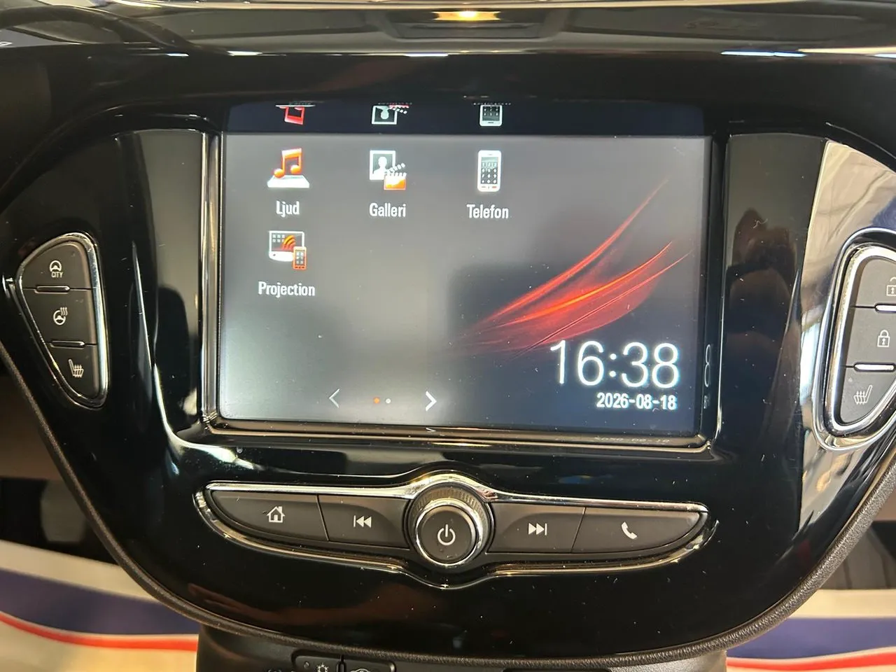 Vehicle image 20