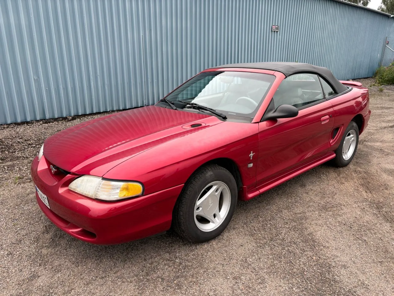 Vehicle image 11