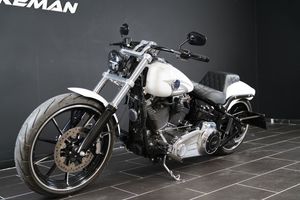 Harley-Davidson Softail Breakout bild 6