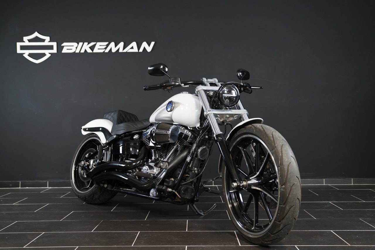 Harley-Davidson Softail Breakout