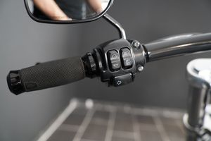 Harley-Davidson Softail Breakout bild 12
