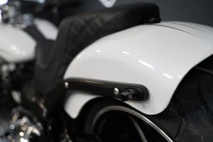Harley-Davidson Softail Breakout bild 11
