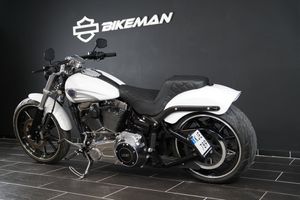 Harley-Davidson Softail Breakout bild 5