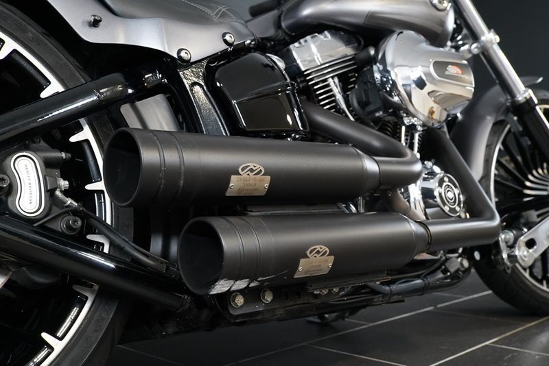 Harley-Davidson Softail Breakout bild 8