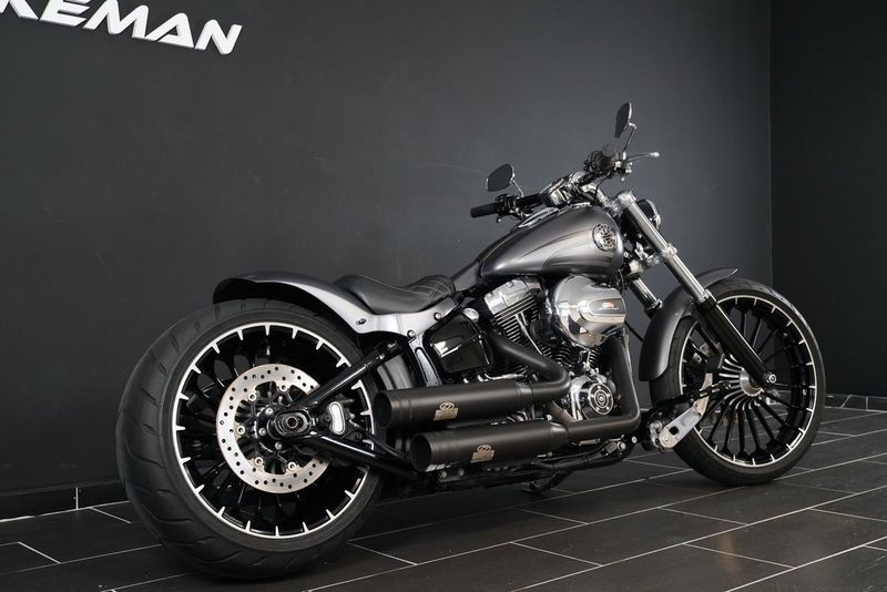 Harley-Davidson Softail Breakout bild 7