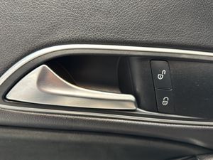 Mercedes CLA220 bild 16