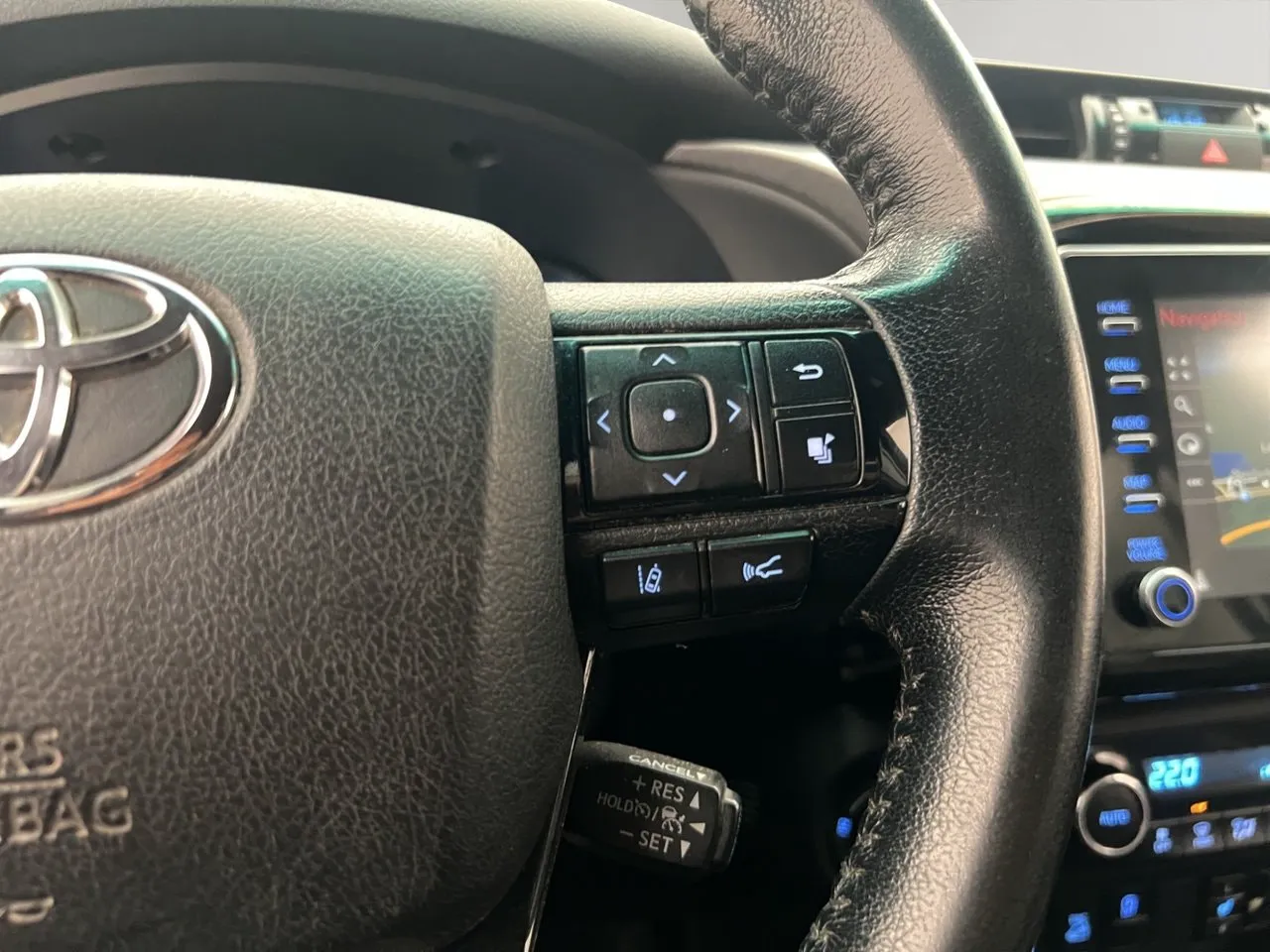 Vehicle image 21