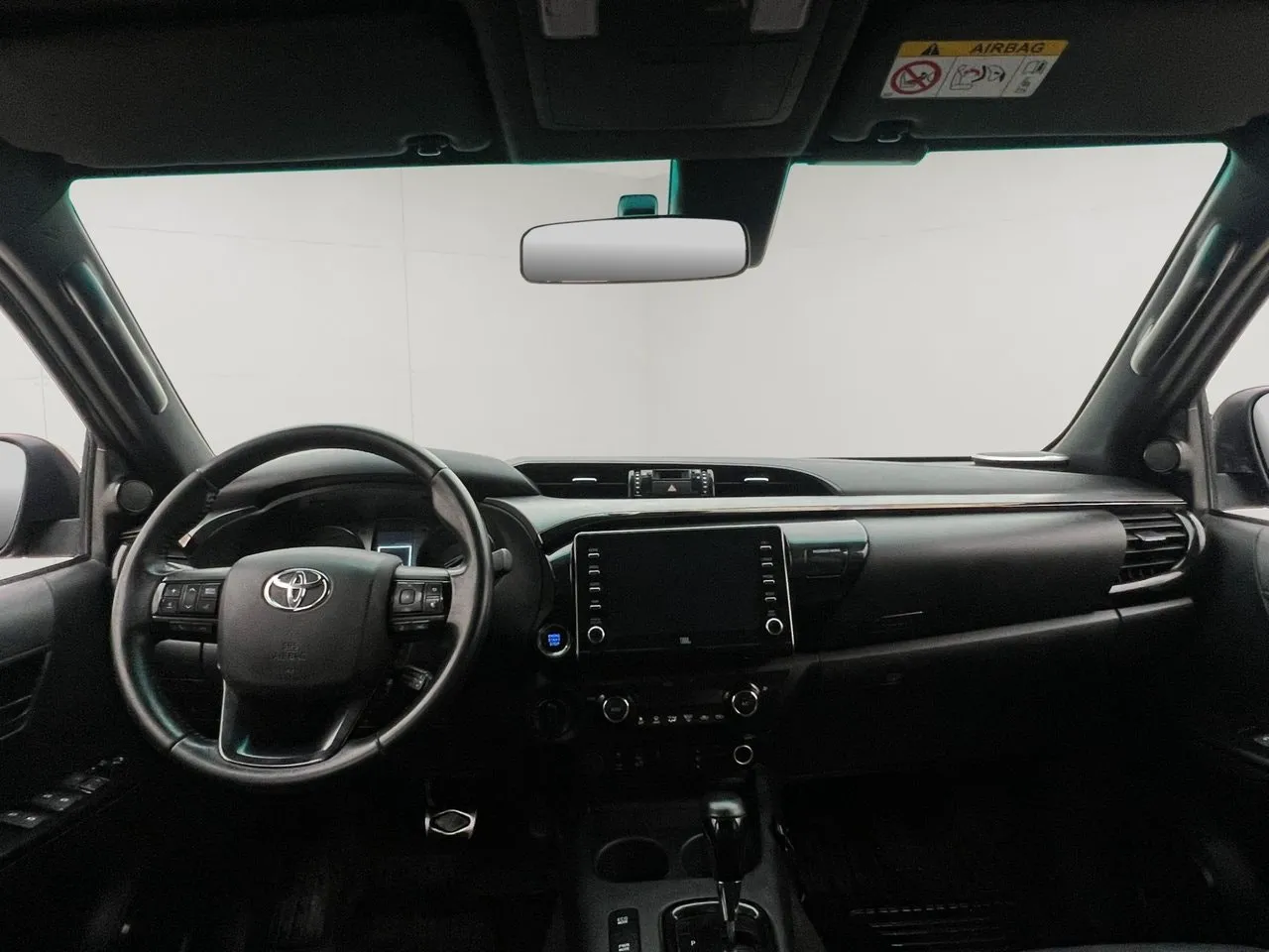 Vehicle image 18