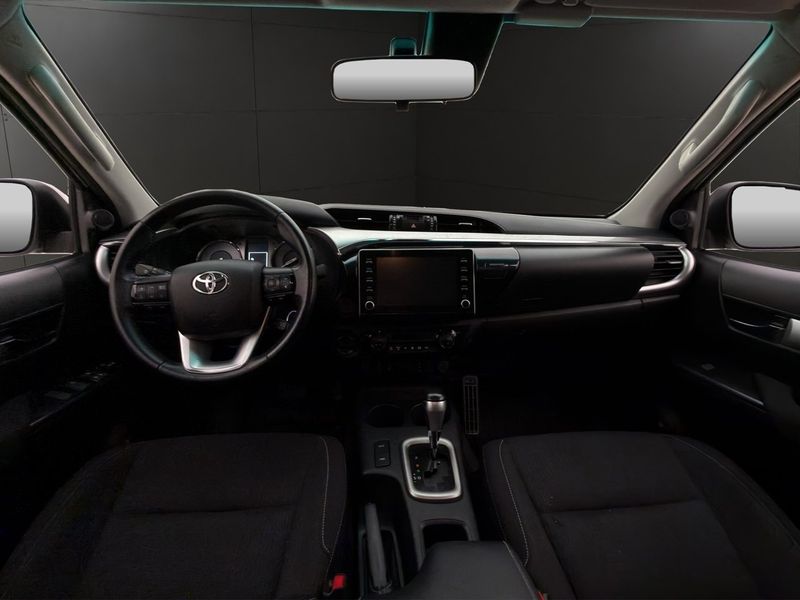 Toyota Hilux bild 17