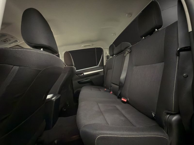 Toyota Hilux bild 29