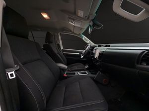 Toyota Hilux bild 30