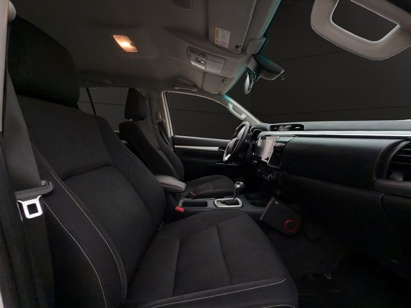 Toyota Hilux bild 30