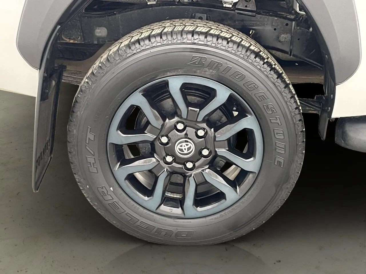 Vehicle image 31
