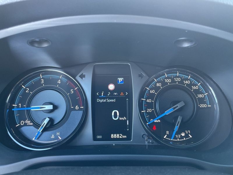 Toyota Hilux bild 18