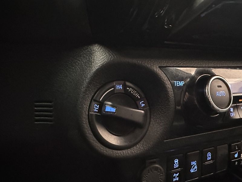 Toyota Hilux bild 21