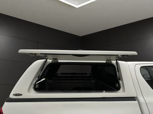 Toyota Hilux bild 12