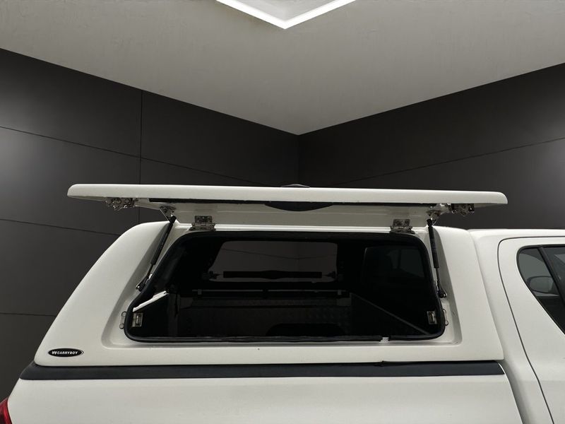 Toyota Hilux bild 12