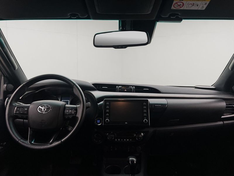 Toyota Hilux bild 17