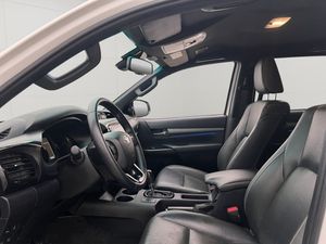 Toyota Hilux bild 16