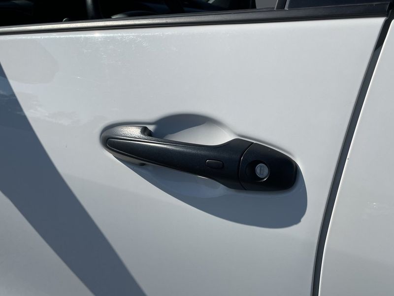 Toyota Hilux bild 11