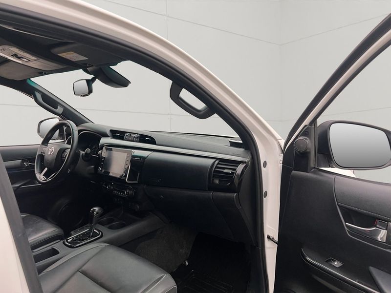 Toyota Hilux bild 30