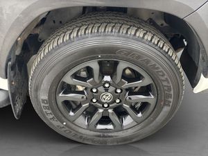 Toyota Hilux bild 36