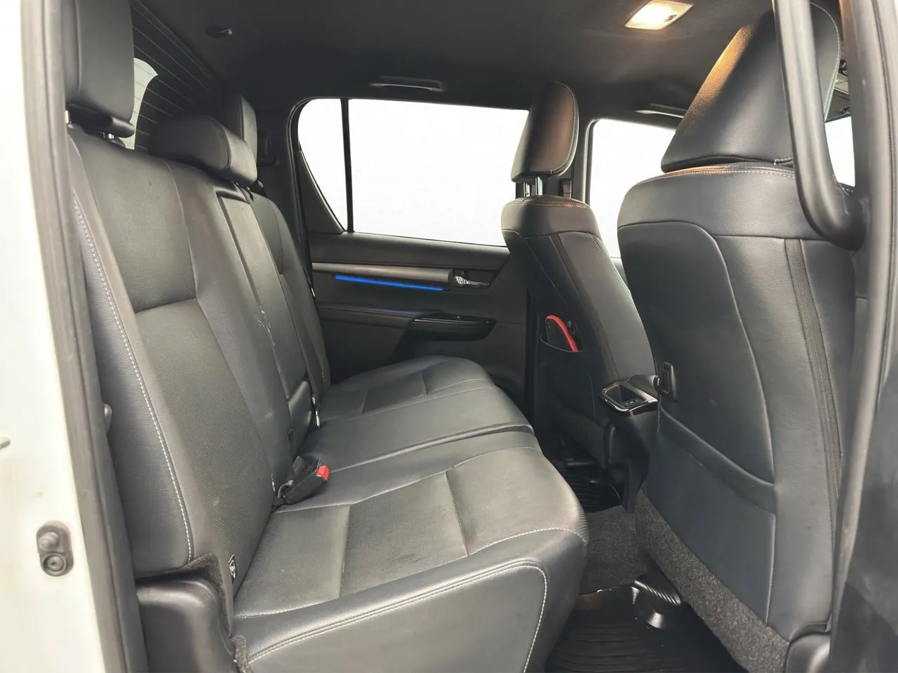 Vehicle image 30