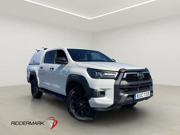 Toyota Hilux Invincible 2.8 4WD M-Värmare Drag JBL Kåpa MOMS - 2024