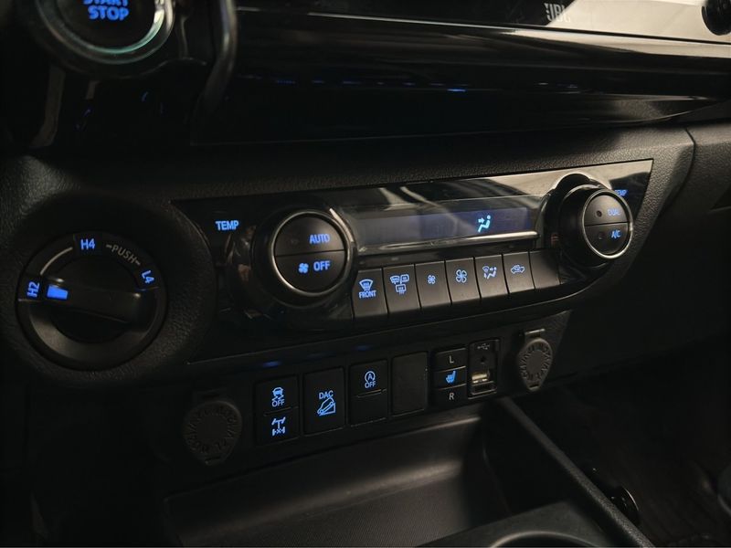 Toyota Hilux bild 28