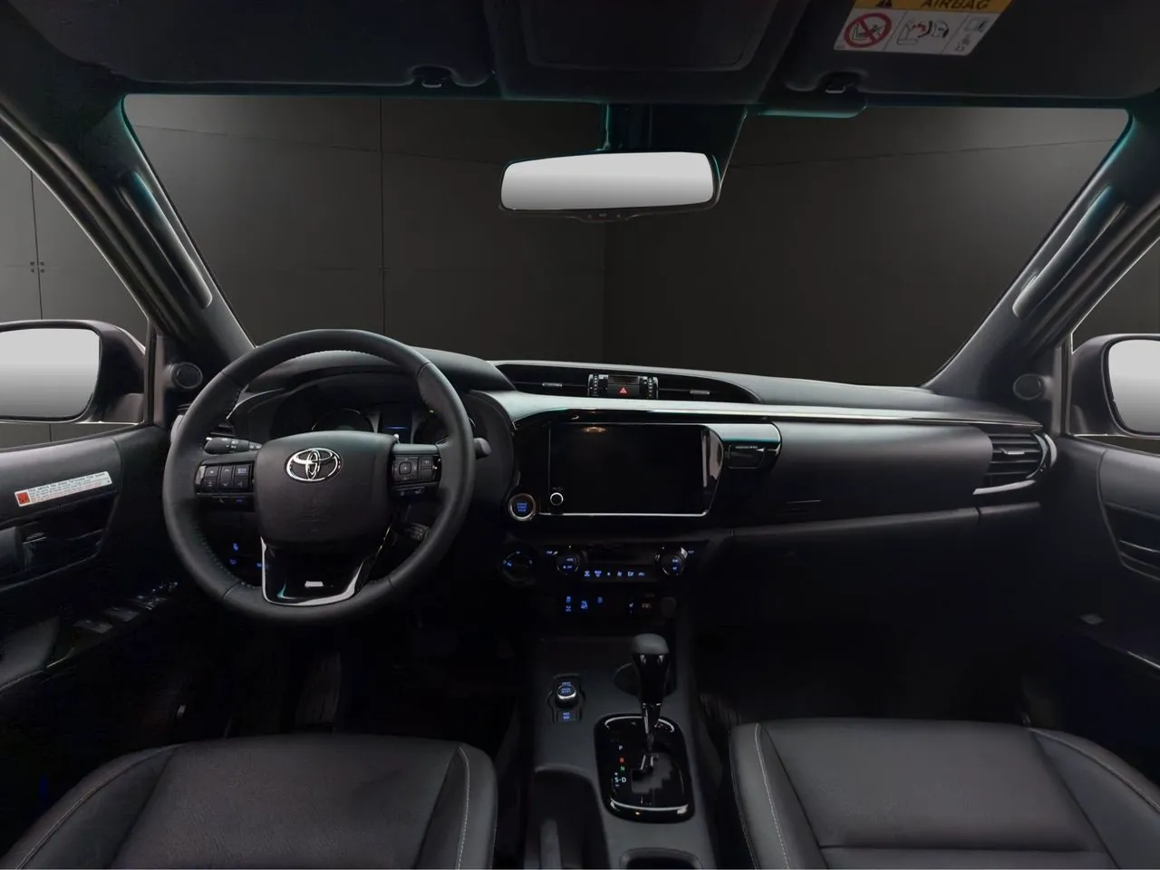 Vehicle image 14