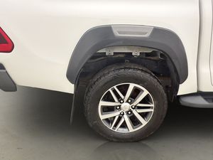 Toyota Hilux bild 32