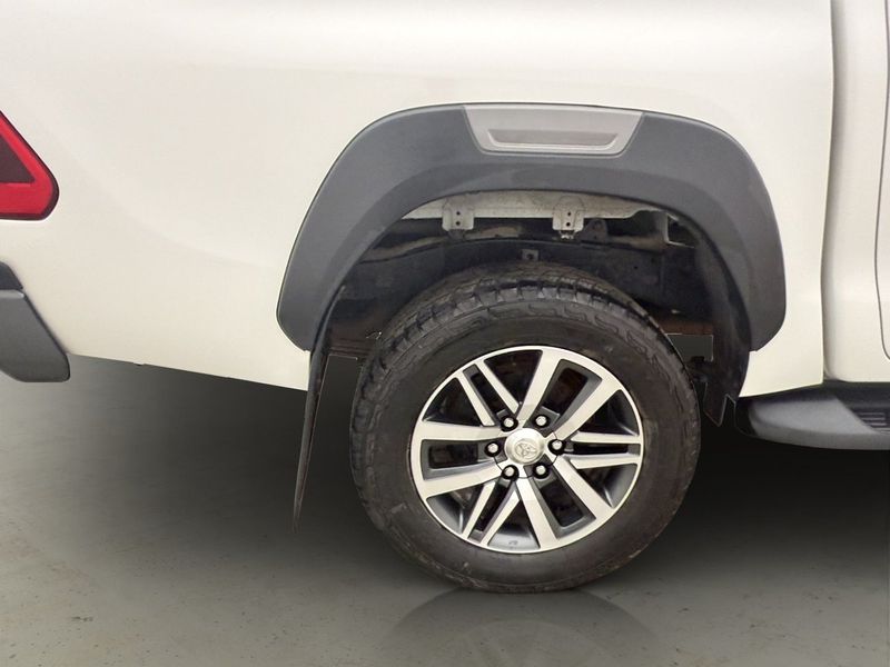 Toyota Hilux bild 32
