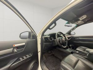 Toyota Hilux bild 13