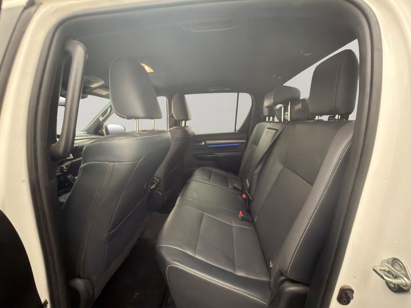 Toyota Hilux bild 26