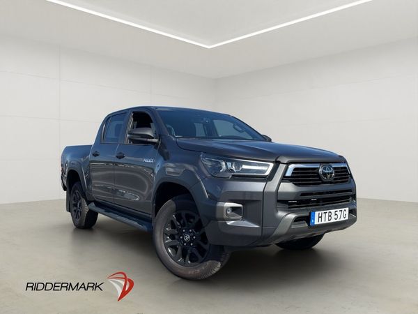 Toyota Hilux Invincible 2.8 MHEV 4WD Drag B-Kamera Diff Moms - 2024