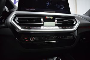 BMW X4 bild 24