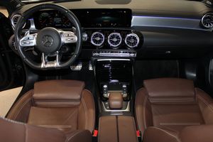 Mercedes A45 AMG bild 19