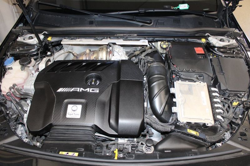 Mercedes A45 AMG bild 34